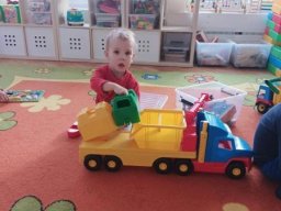 f_large_829b661a36248145a1c2b976e3a3e8d8fb4f25b4246